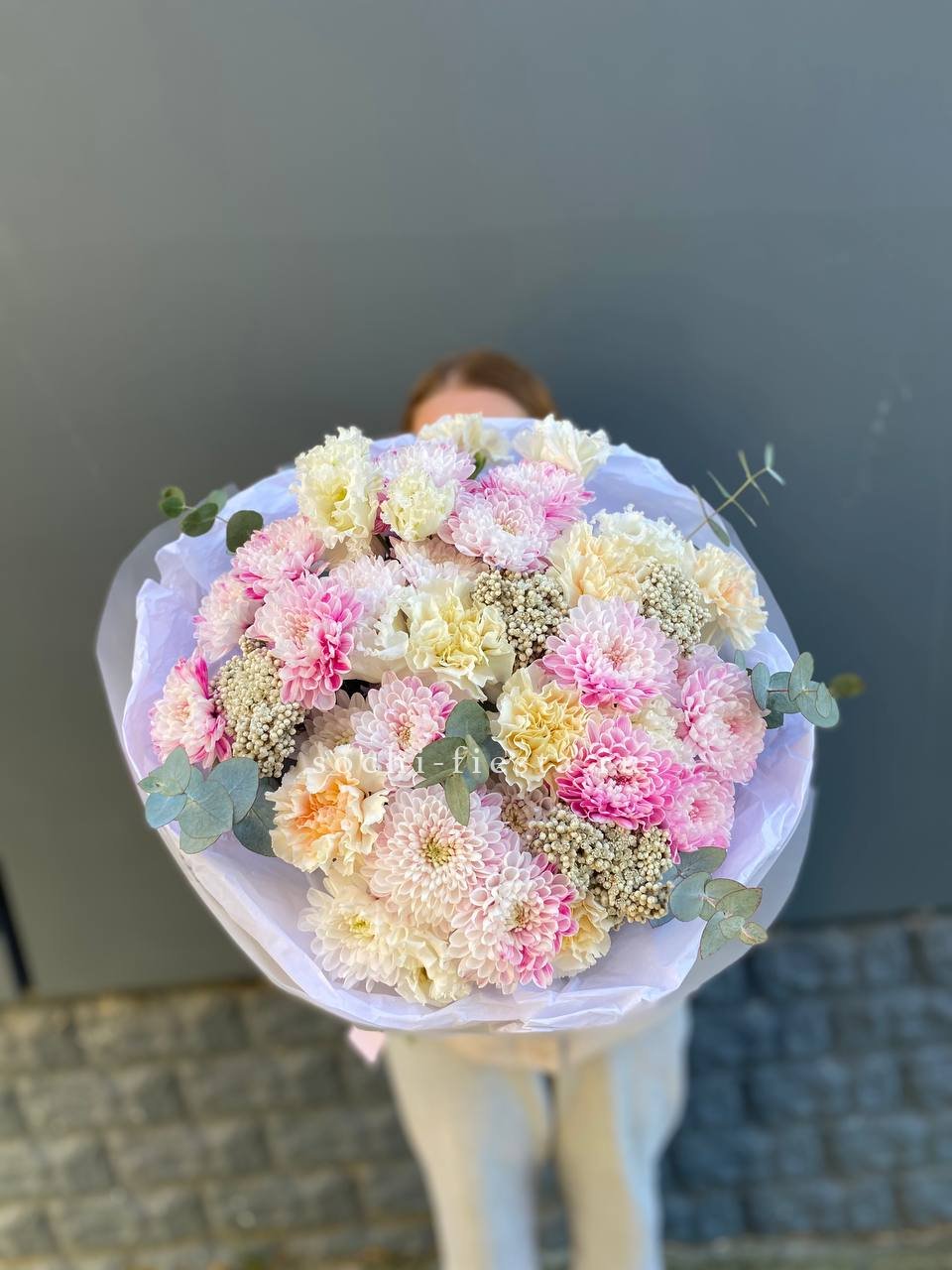 Букет из стойких цветов 3 в Ростове-на-Дону