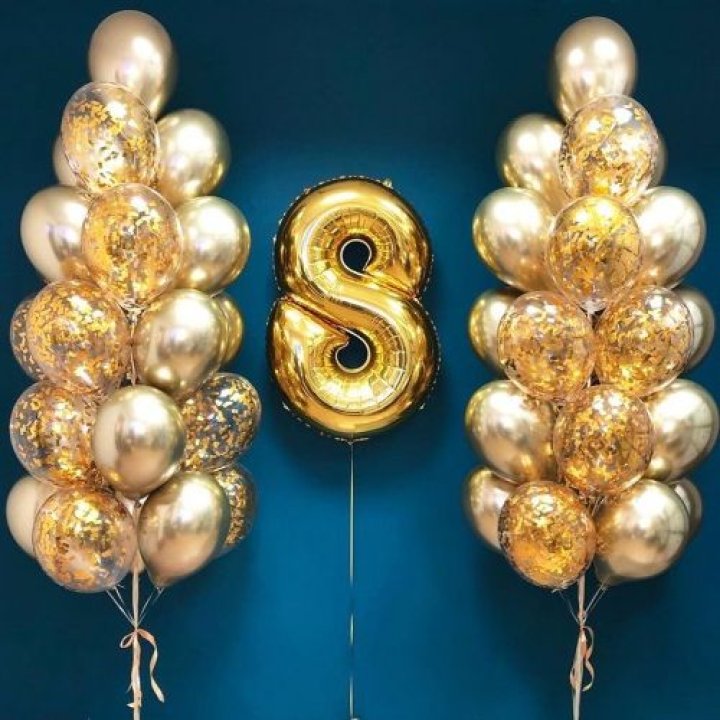 Цифра с фонтанами шаров  в Ростове-на-Дону