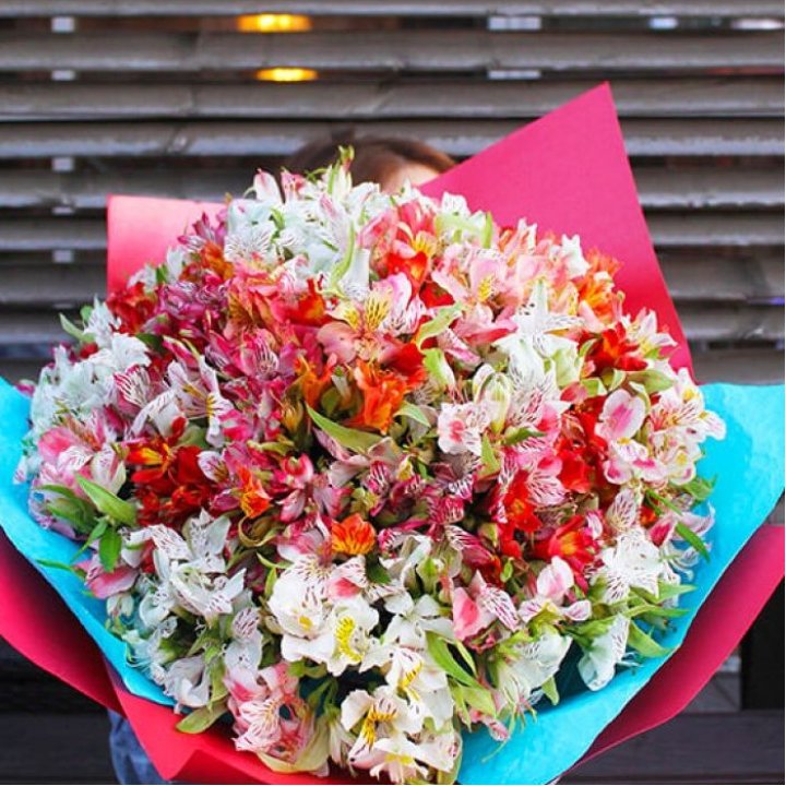 101 альстромерия в Ростове-на-Дону