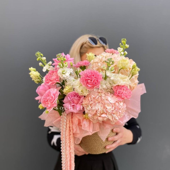 Композиция "Роскошь" в Ростове-на-Дону