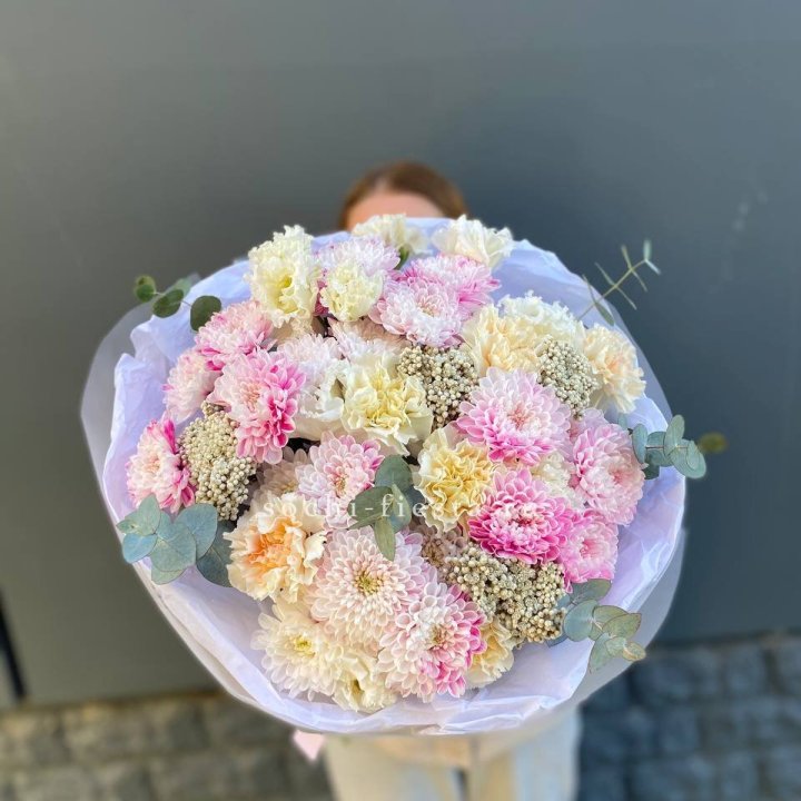 Букет из стойких цветов 3 в Ростове-на-Дону