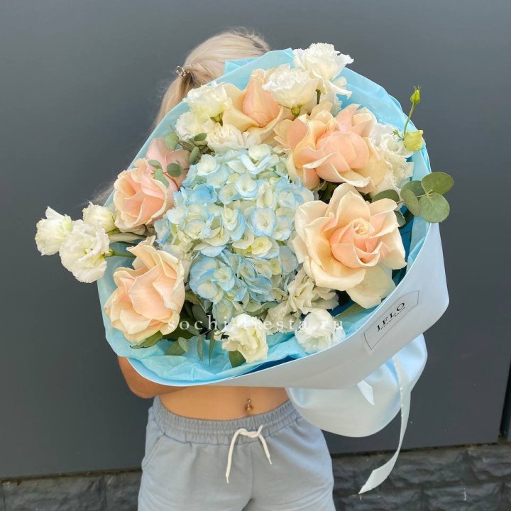 Сборный букет "Голубой закат" в Ростове-на-Дону