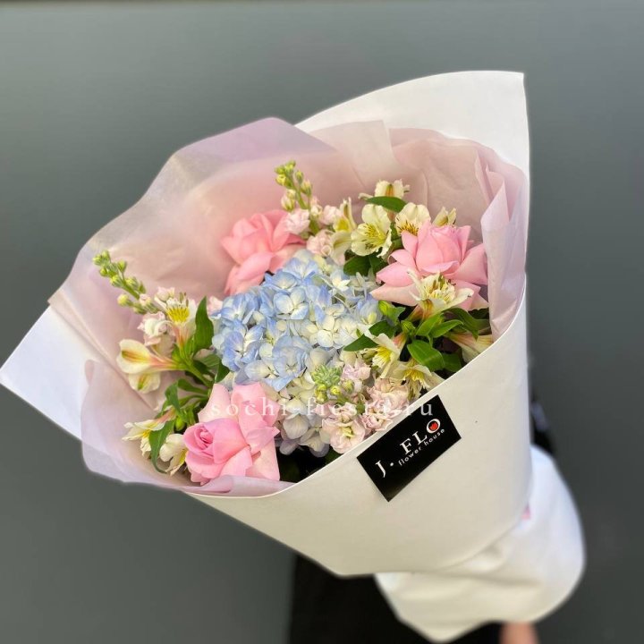  Букет "Teona" в Ростове-на-Дону