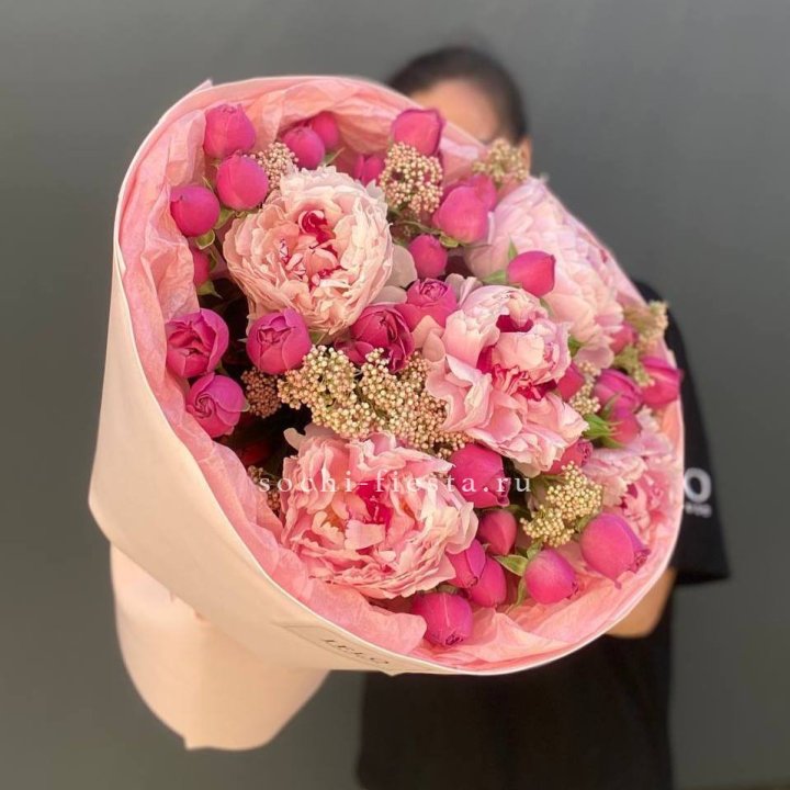  Букет с пионами "Preference" в Ростове-на-Дону