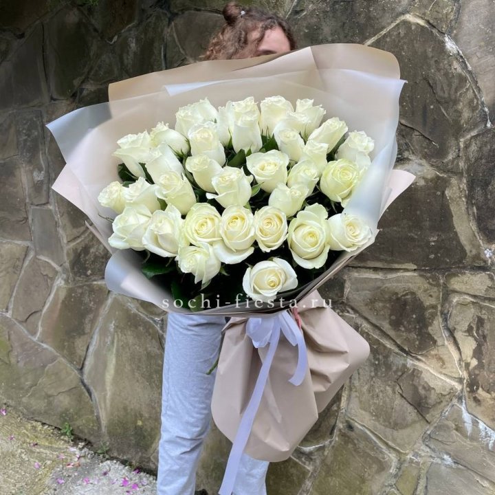35 голландских роз в Ростове-на-Дону