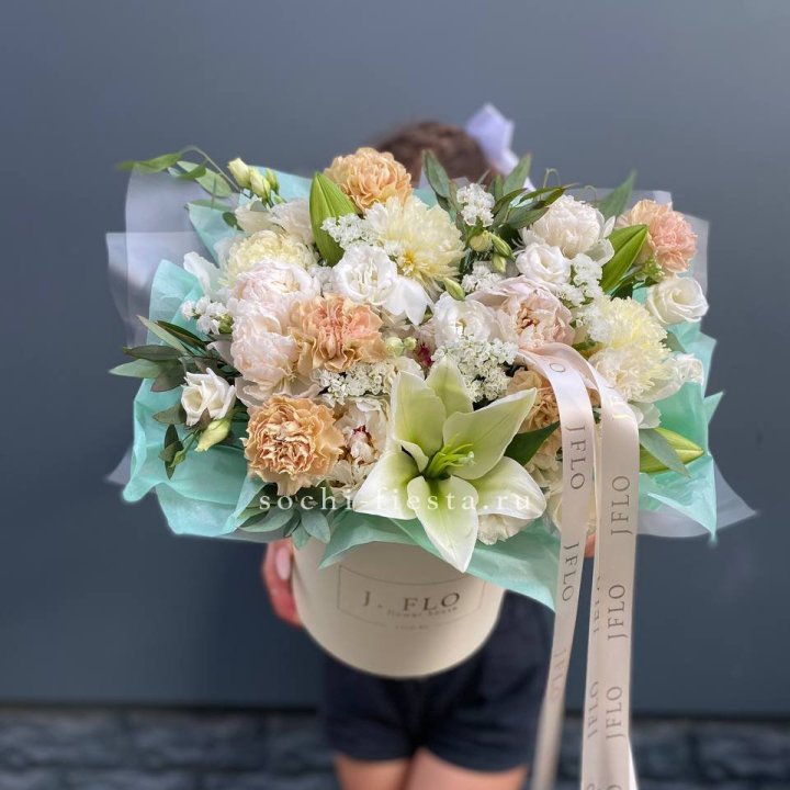 Дизайнерский цилиндр "Амвайл" в Ростове-на-Дону