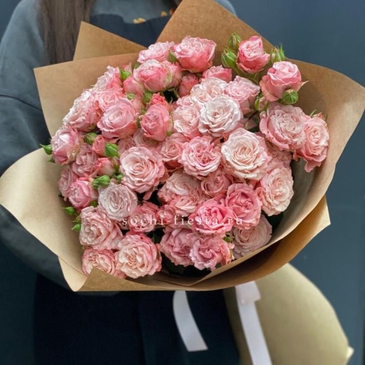 Пионовидные розы Bombastic №2 в Ростове-на-Дону