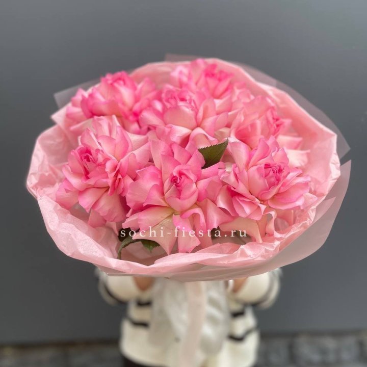 7 Роз Mandala  с доставкой в Ростове-на-Дону