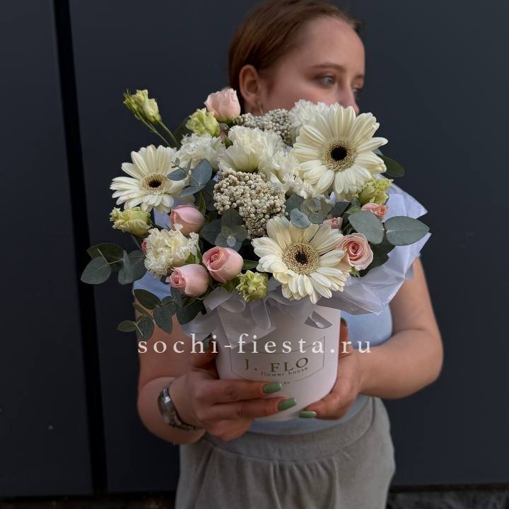 Бокс "Мои поцелуи" в Ростове-на-Дону